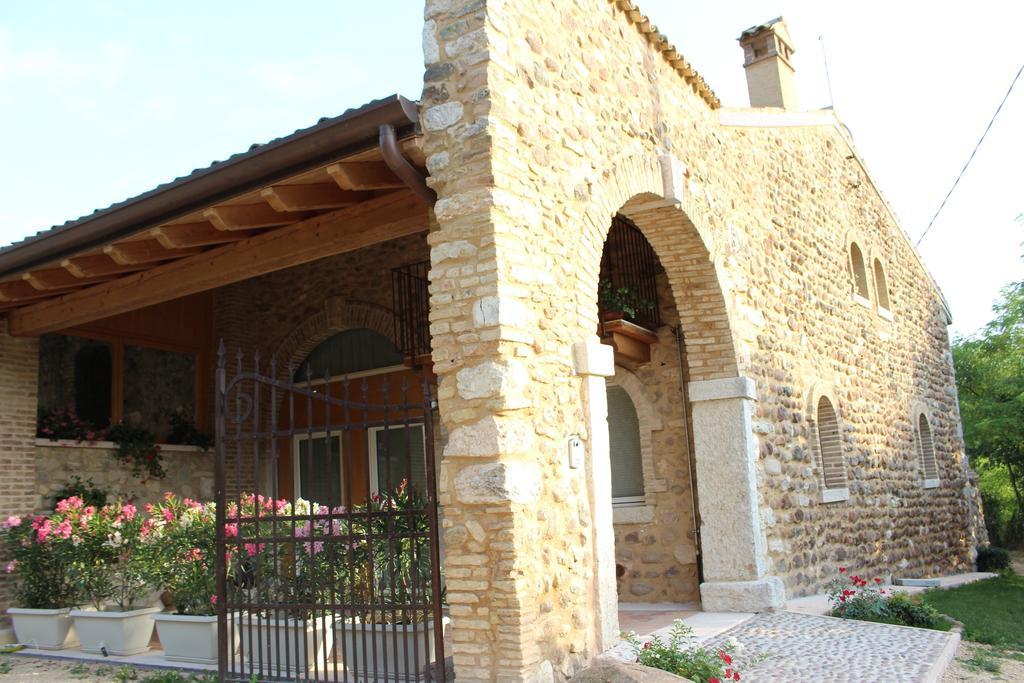 Giardino Degli Ulivi Διαμέρισμα Caprino Veronese Εξωτερικό φωτογραφία
